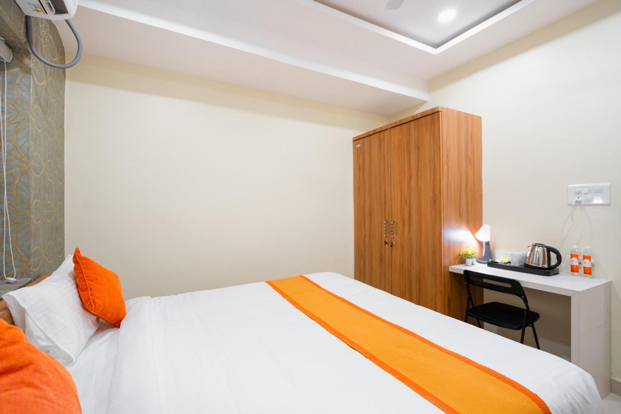 Iris At Nest Hotel Hyderabad Exterior photo