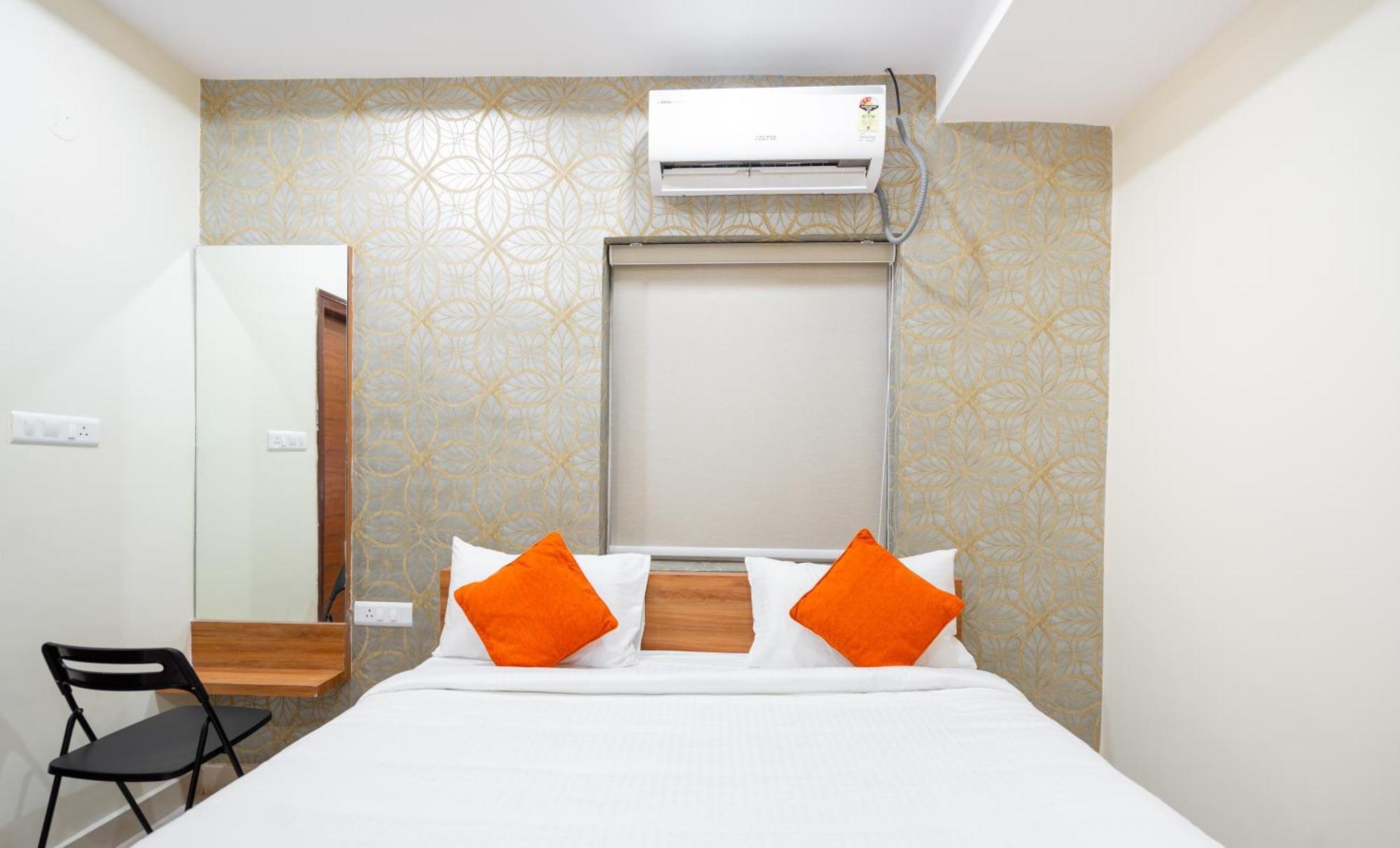 Iris At Nest Hotel Hyderabad Exterior photo